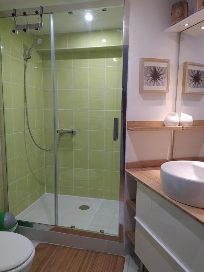 Les Mondes - Appartement Bas De Maison Ensues-la-Redonne Luaran gambar